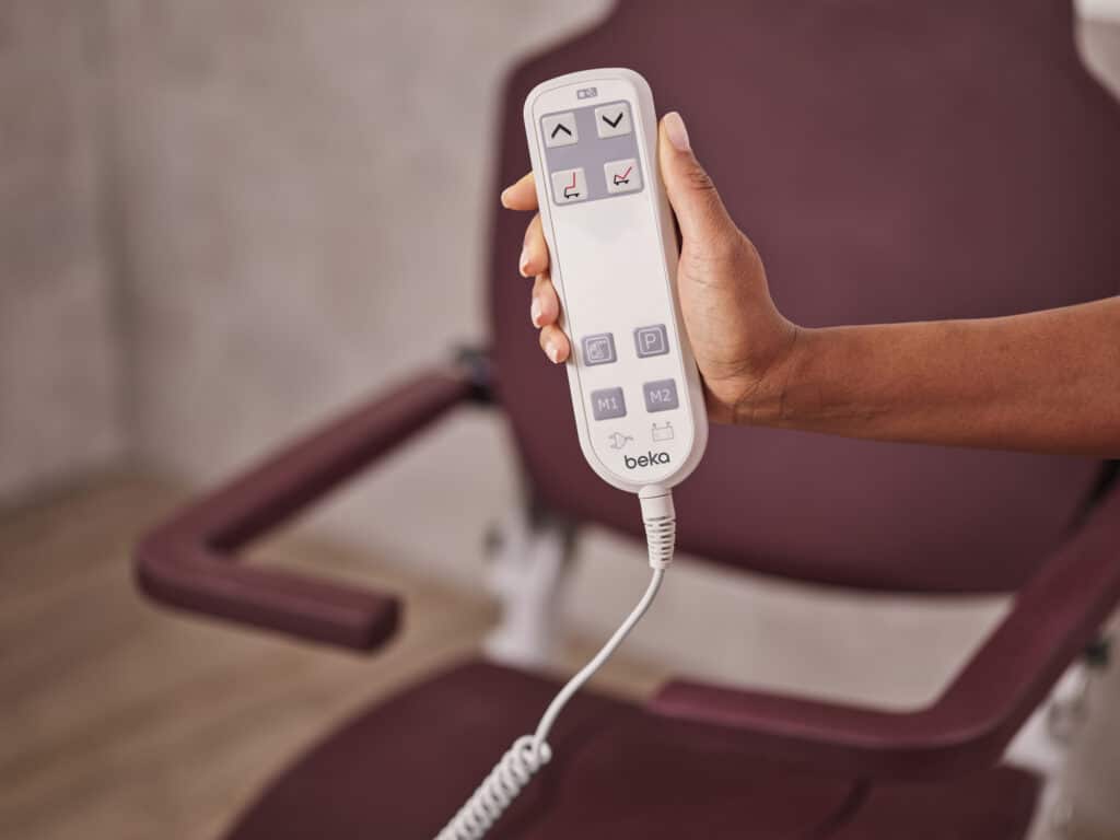 Leon Intuitive Hand Control